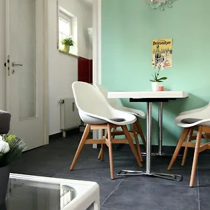 / Flat / Im Herzen Von , Dresden Deutschland